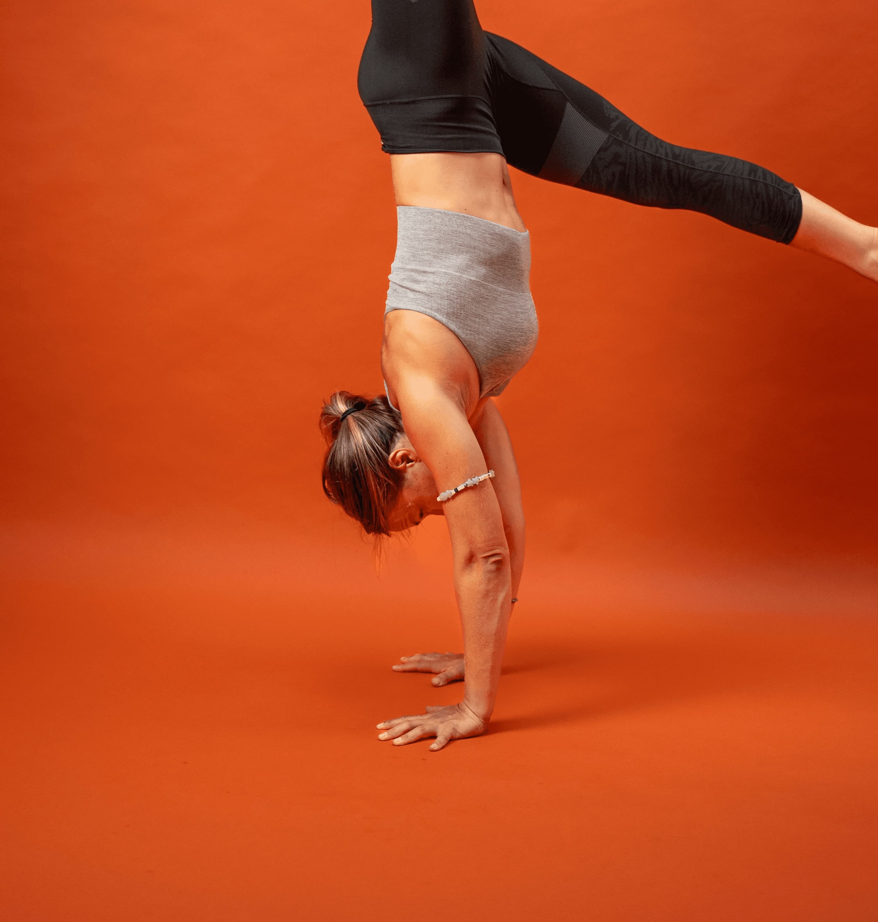 Yogalæreruddannelse i det lyse Yoga Bible-studie i København